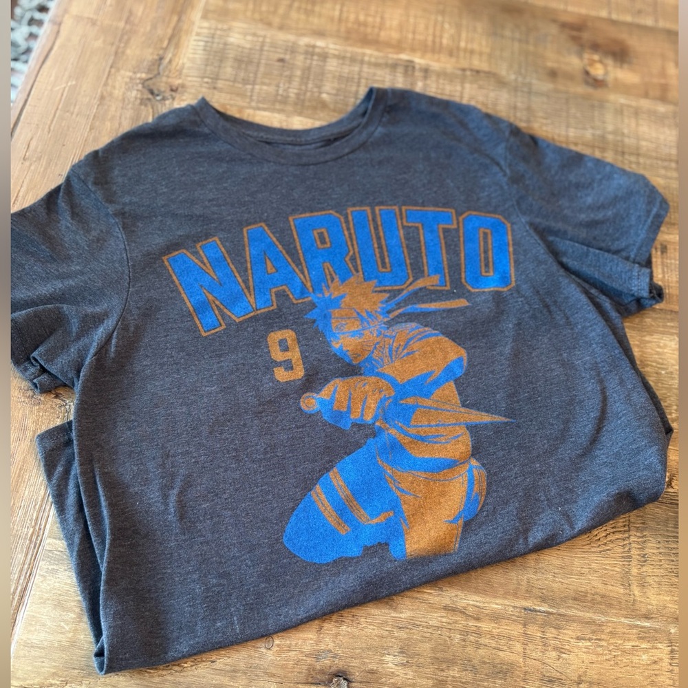 Naruto Shippuden Anime Crewneck T-Shirt. Unisex Sz-M EUC | Y2K | Graphic | Gray